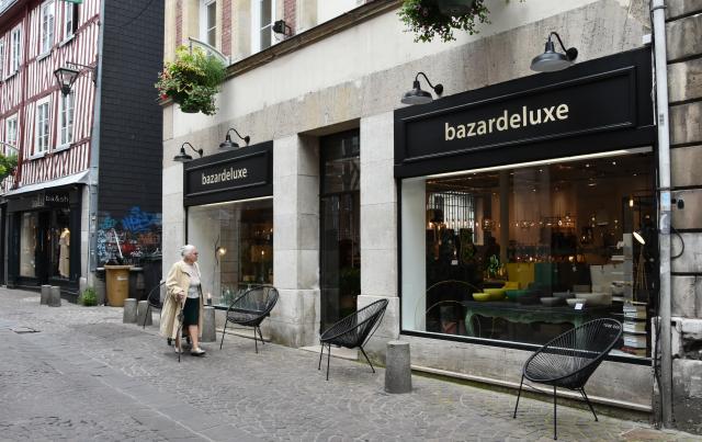 Devanture de la boutique Bazardeluxe Devanture de la boutique Bazardeluxe