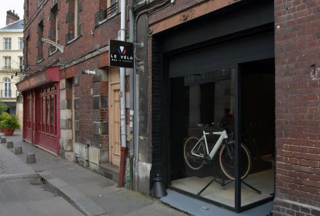 Extérieur du showroom Le Vélo Mad in France