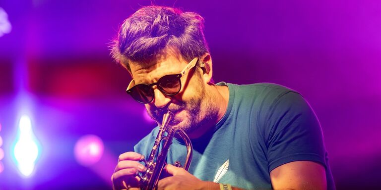 Captain Sparks en plein concert